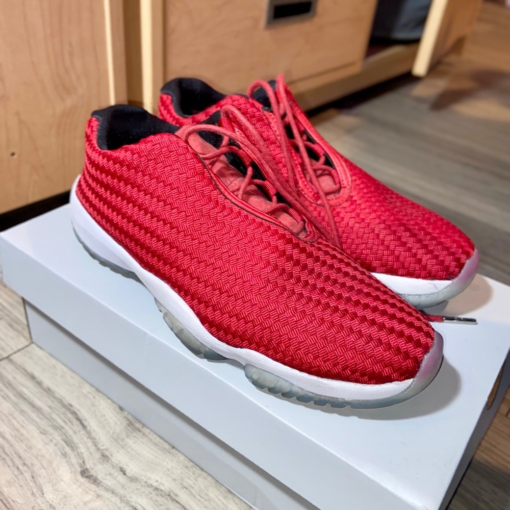 (SOLD) Jordan Future Low Red